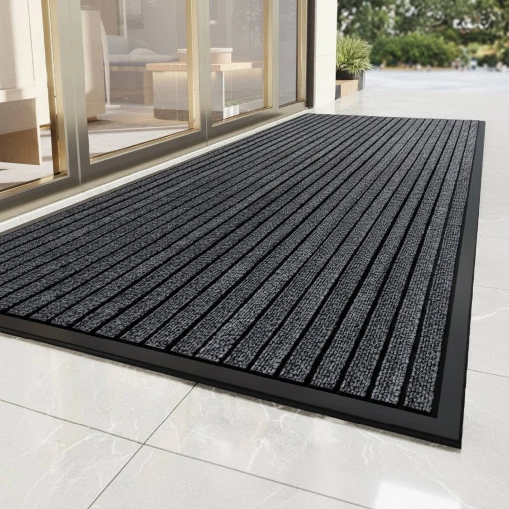 Non-Slip Entrance Mat That Traps Dirt, Two Sizes